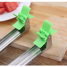 Load image into Gallery viewer, Windmill Watermelon Cube Cutter